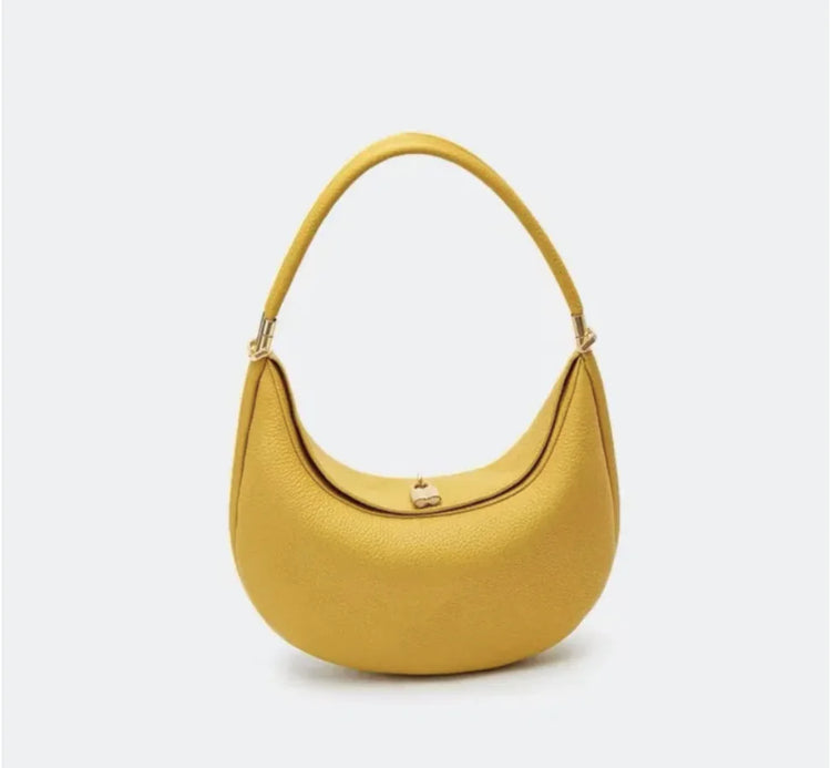 Medium Leather Shoulder Bag for Commuters - Stylish & Functional - Shic Unlimited